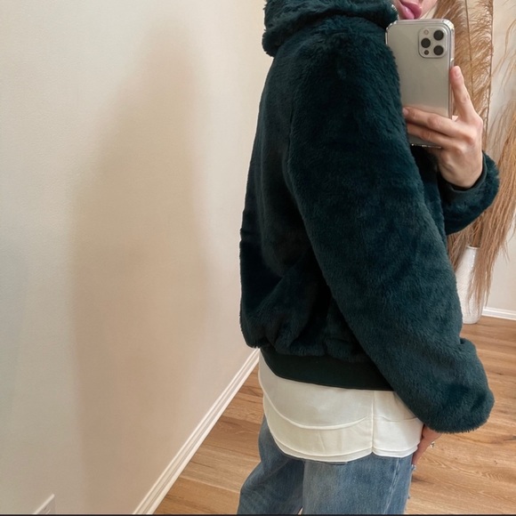 Fur Bomber Jacket - Picture 4 of 10